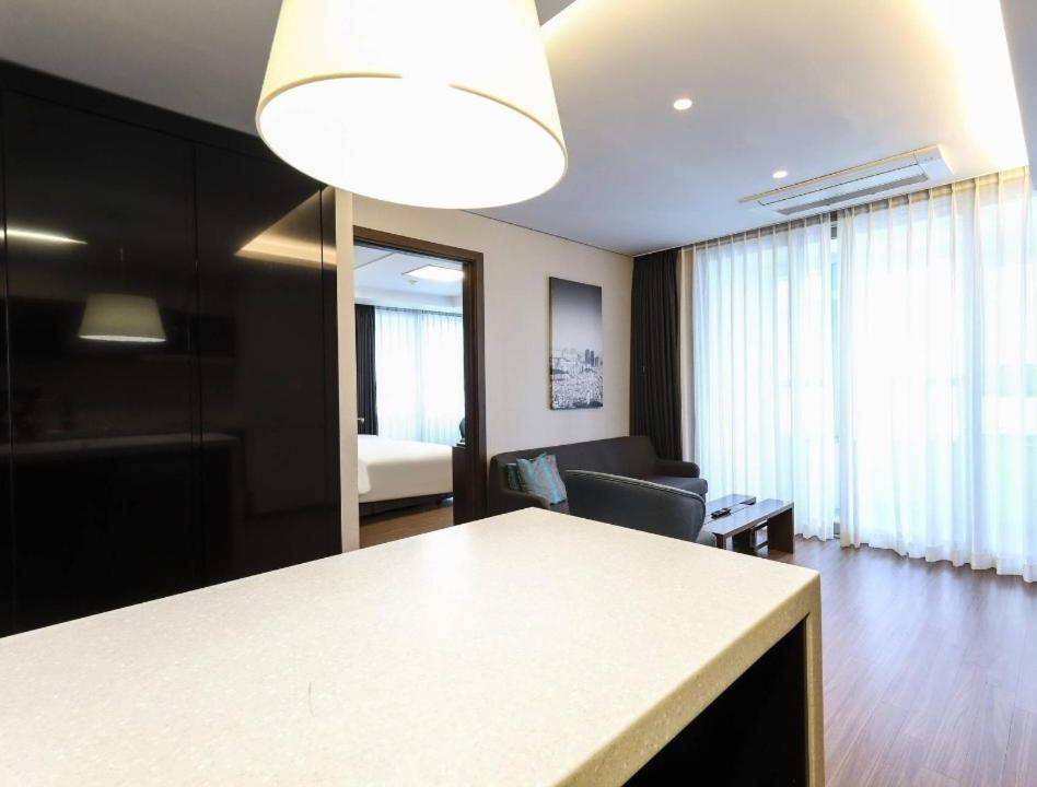 Haeundae Wide Ocean View & Residence Pusan Exteriér fotografie